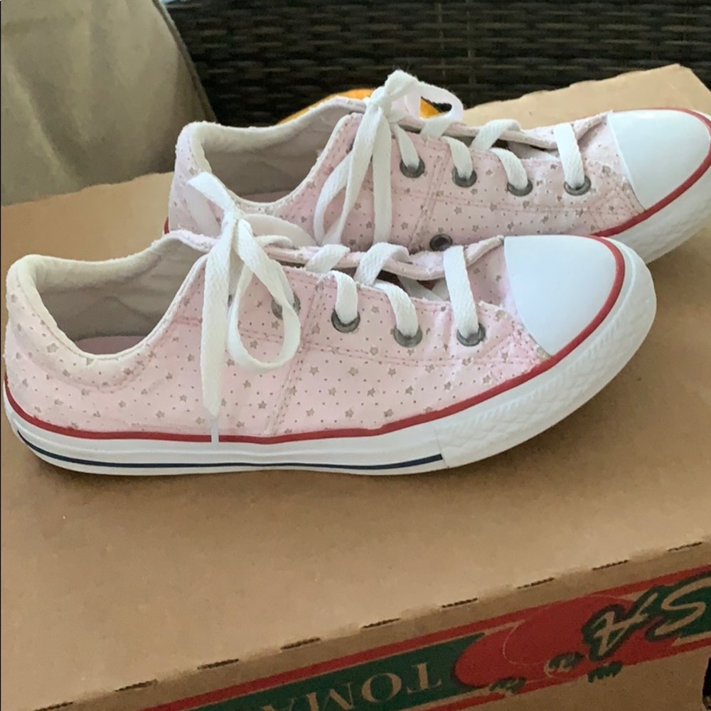 Converse - Picture 3 of 7